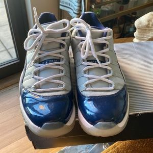 Jordan Retro 11 Low. Worn and being sold as is. 10.5 no box